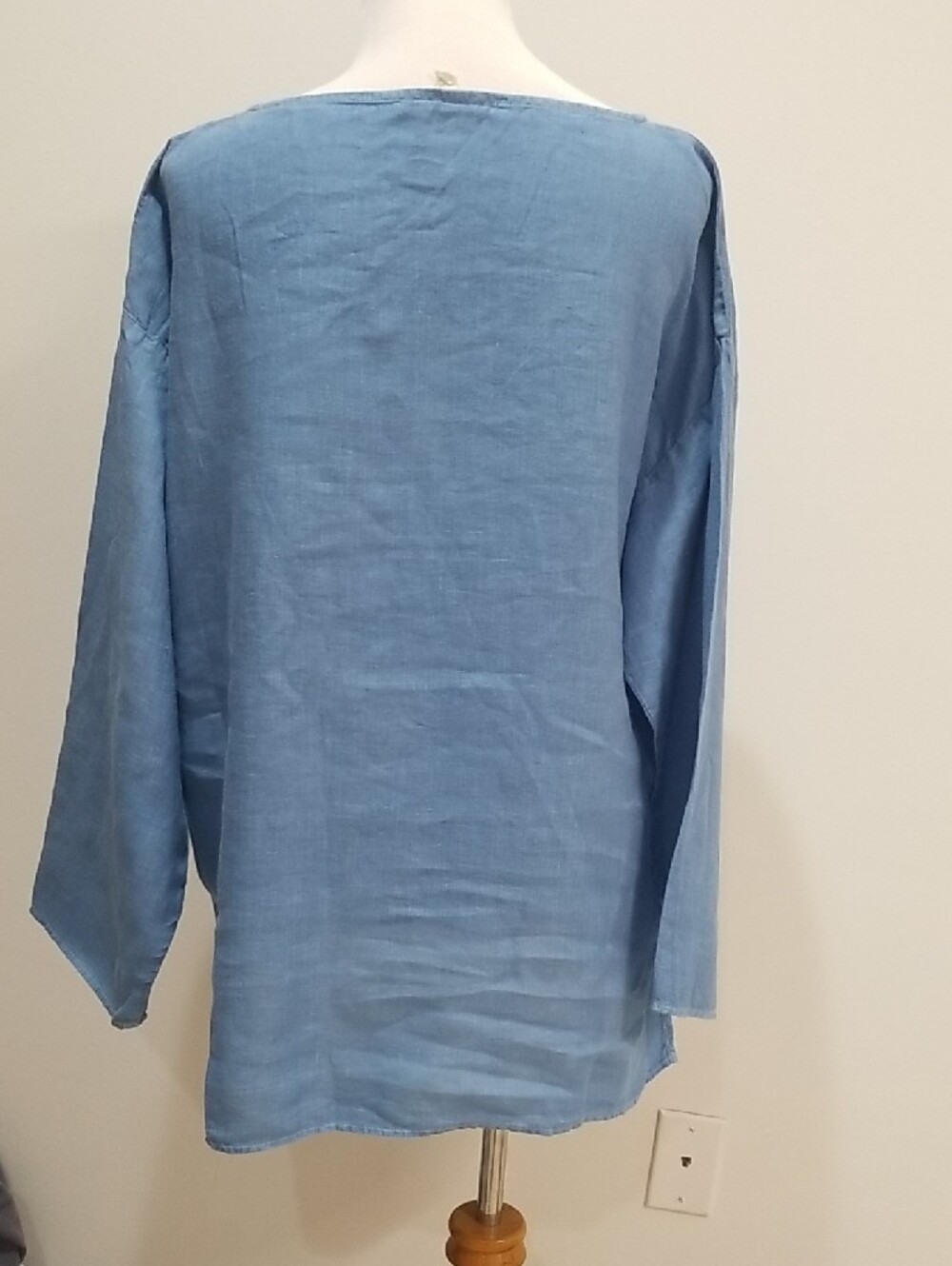 Eileen Fisher Soft Blue Linen Boatneck Tunic - Picture 3 of 9